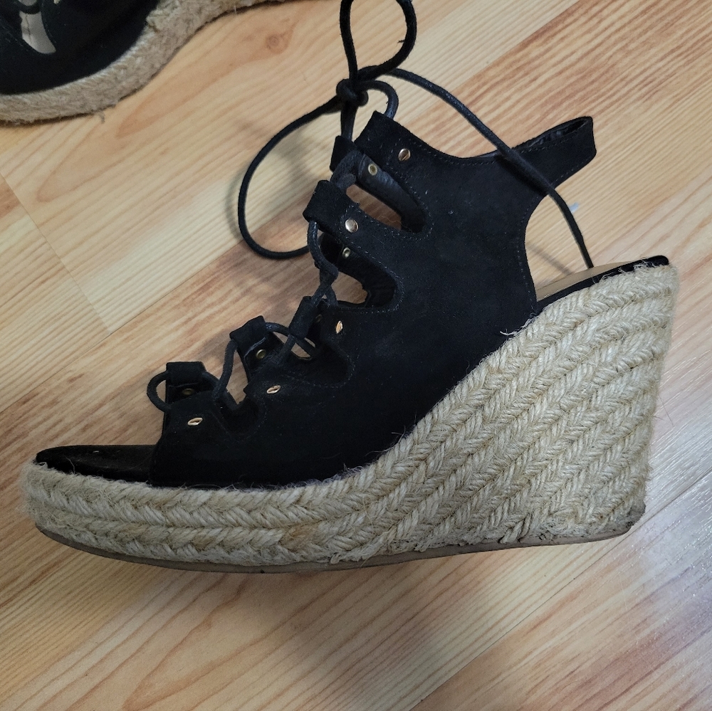 Wedges - Picture 6 of 6
